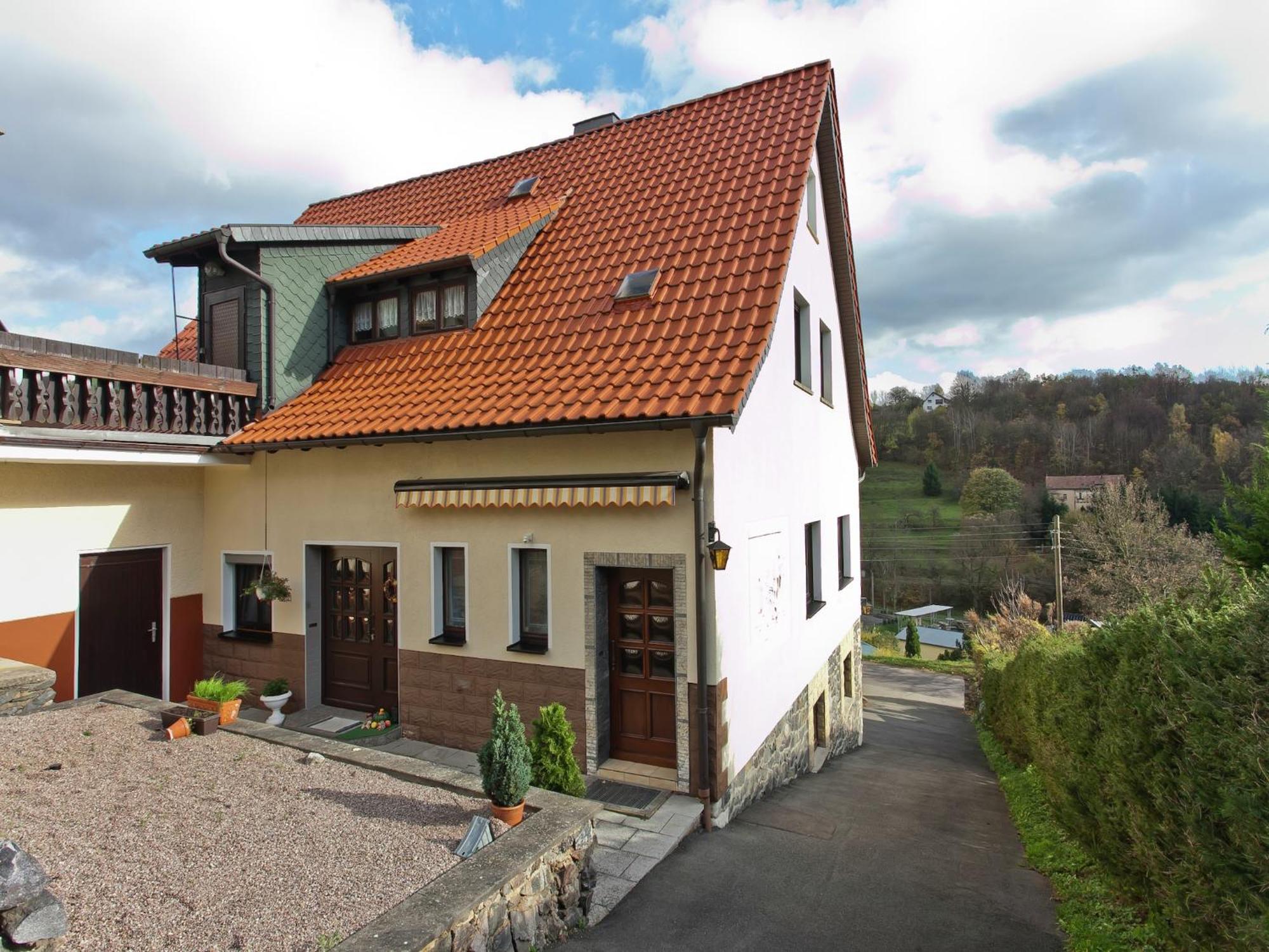 Lovely Holiday Home In The Thuringian Forest With Roof Terrace And Great View Бад Либенщайн Екстериор снимка