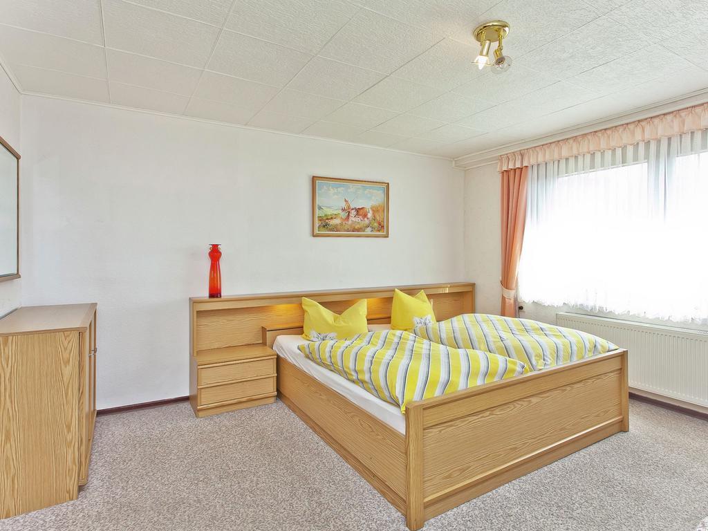 Lovely Holiday Home In The Thuringian Forest With Roof Terrace And Great View Бад Либенщайн Екстериор снимка